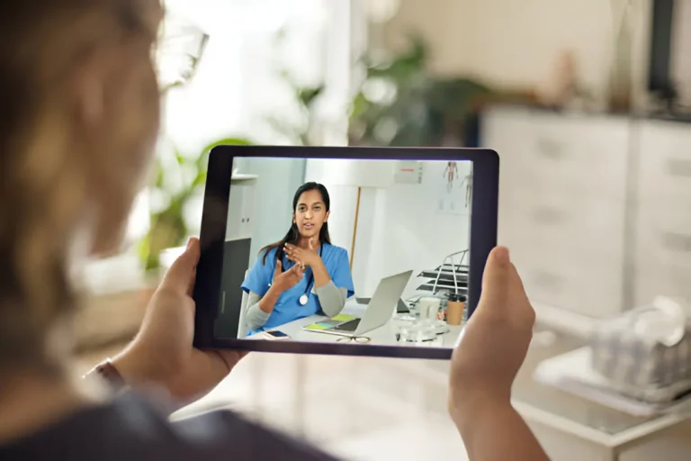 How Online Medical Assisting Programs Are Reshaping Healthcare Education