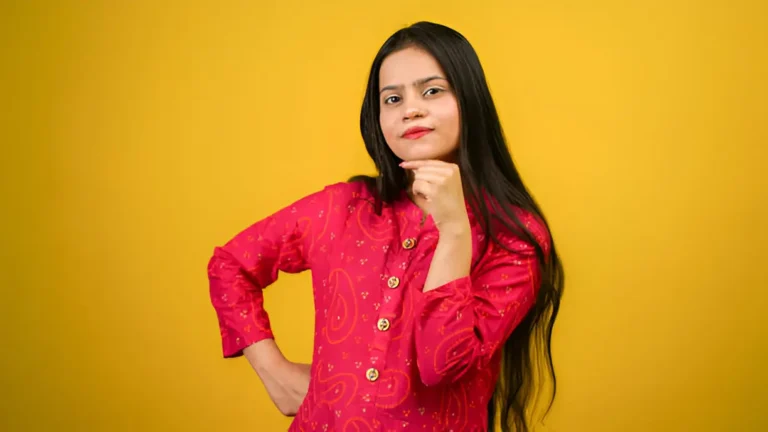 Warning Signs Your Kurta May Be Damaging Your Skin